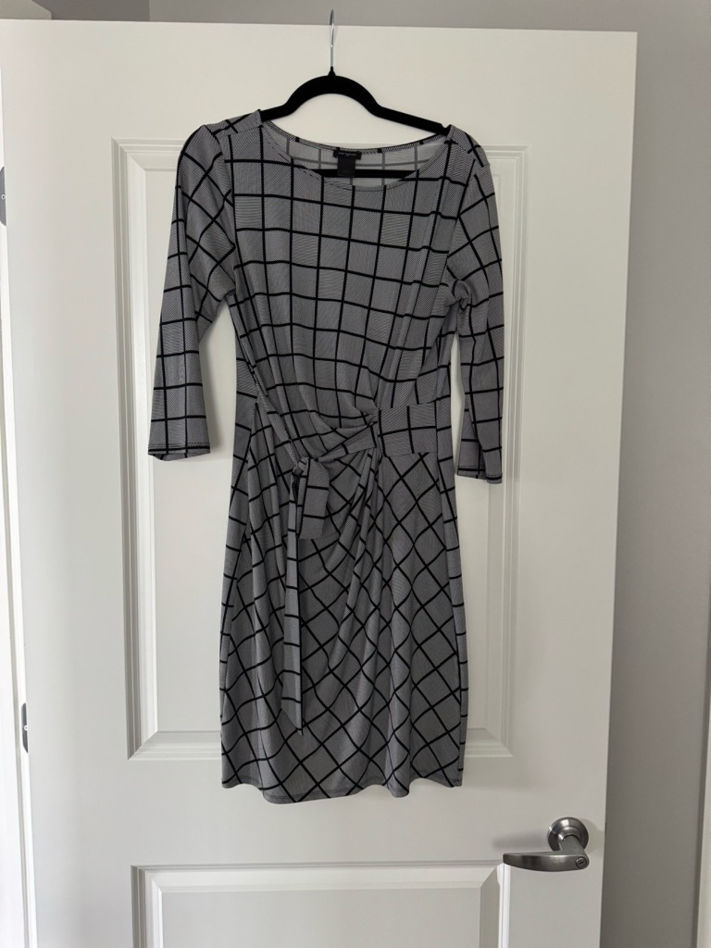 Ann Taylor Gray Windowpane Knot-Front Midi Dress